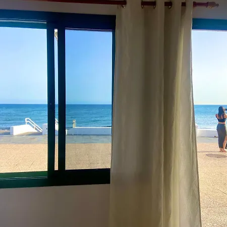 11. Arena Y Mar *