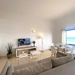 11. Arena Y Mar * Playa Honda (Lanzarote)