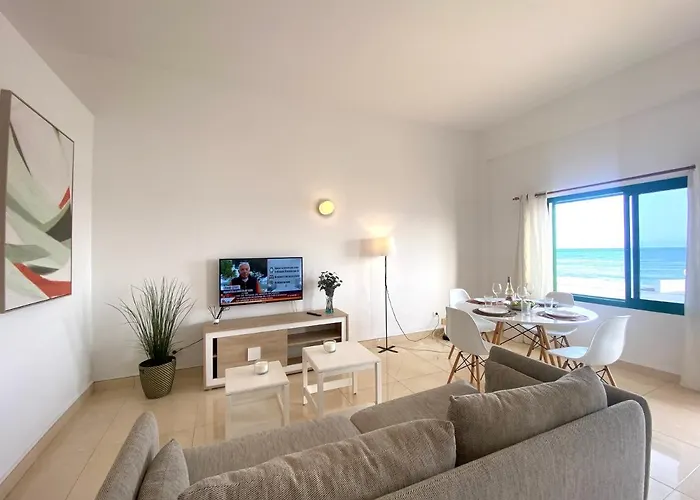 11. Arena Y Mar * Playa Honda